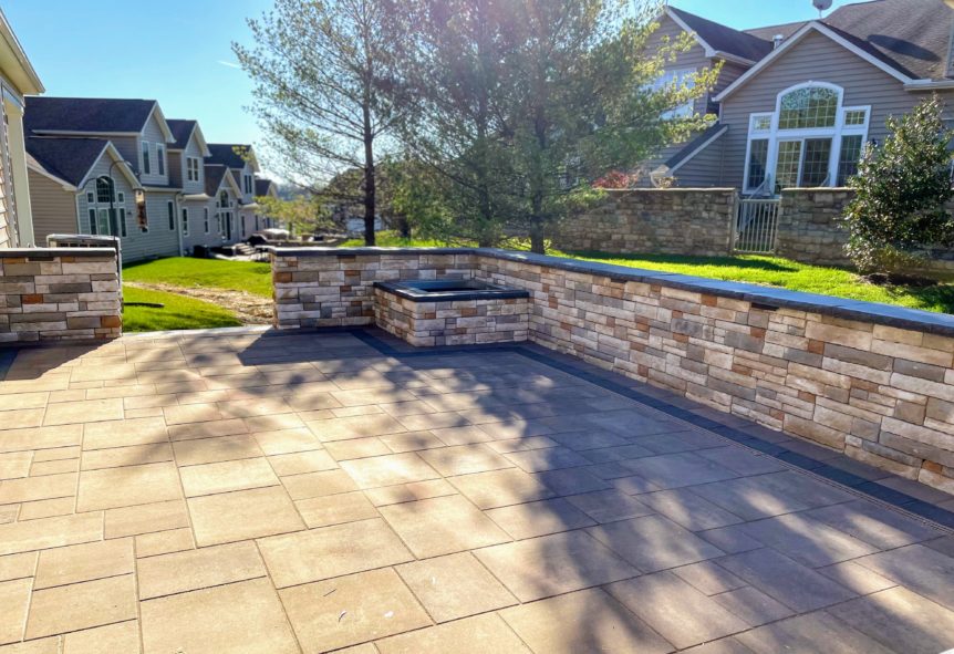Paver Patio Courtyard with fire pit and sitting wall